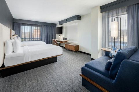Queen/Queen Guest Room