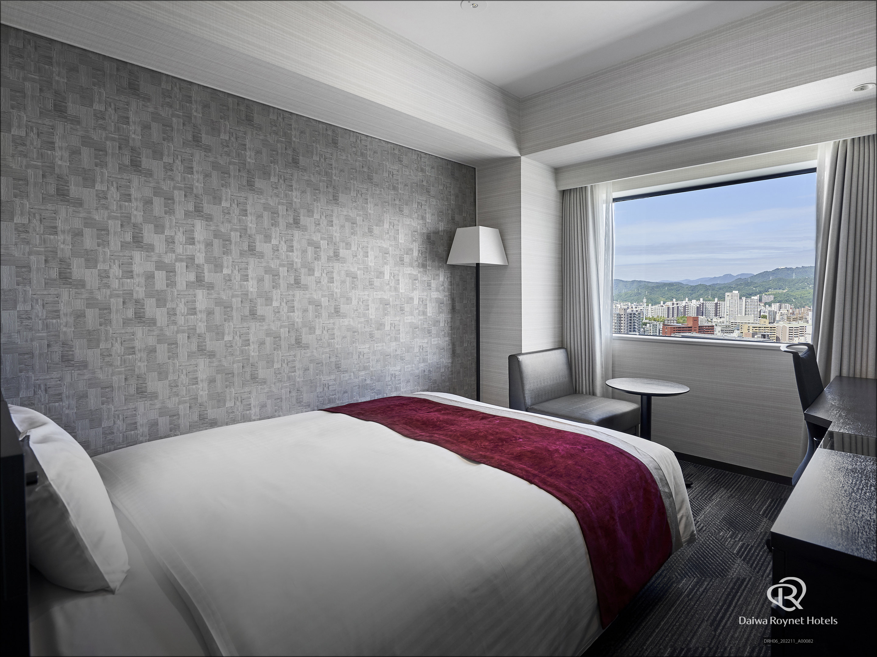 Daiwa Roynet Hiroshima Ekimae-guestroom-Room.jpg