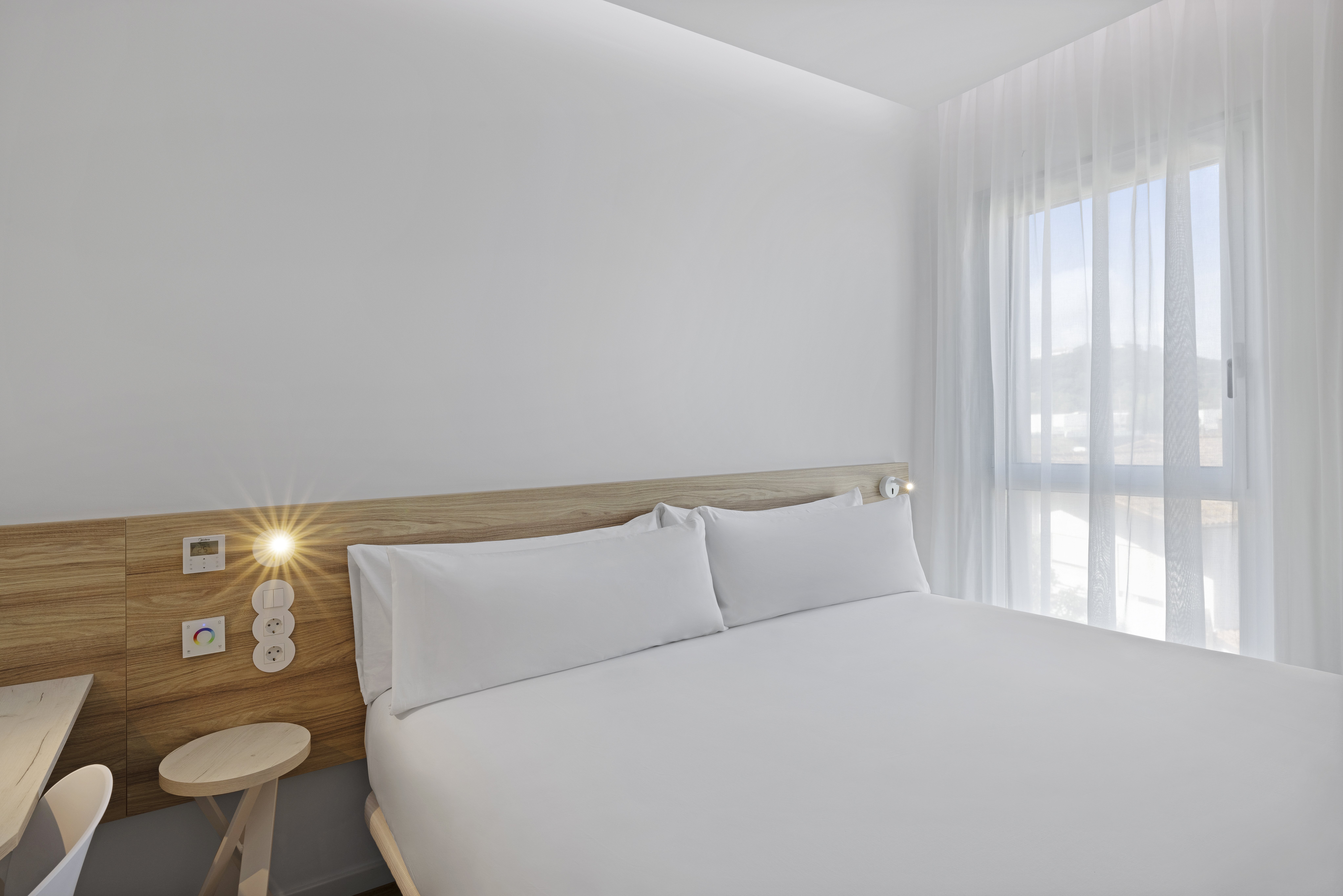 B&B HOTEL SEVILLA BORMUJOS-guestroom-guestroom.jpg