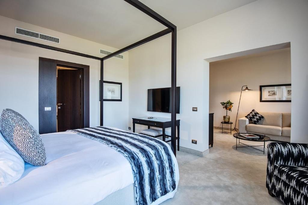 TERME DI RELILAX-guestroom-Bed Room.jpg