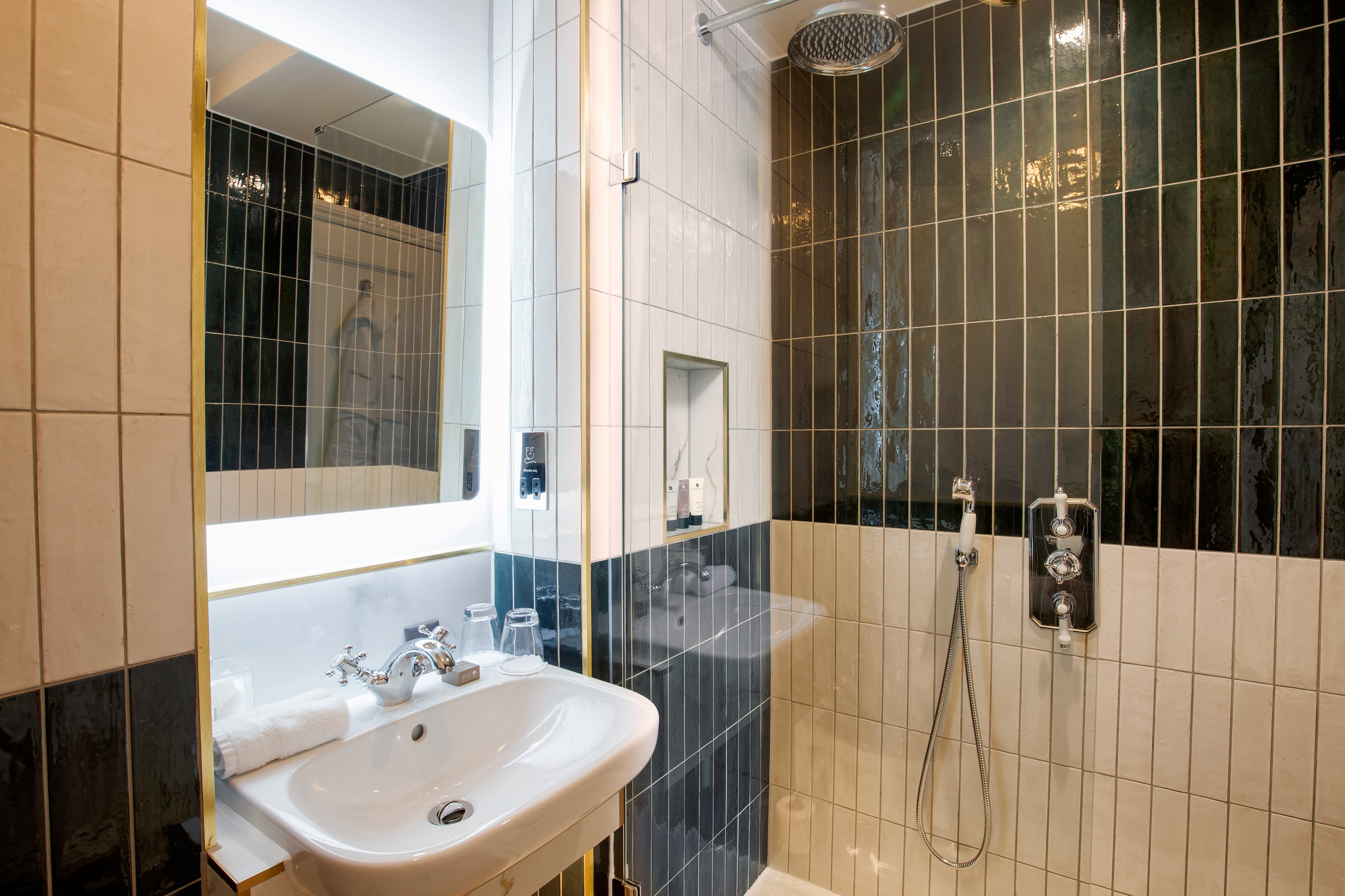 The Capital-guestroom-Executive King/Twin Room - Bathroom.jpg