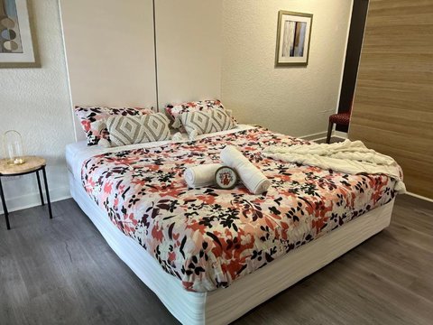Studio Room Bed