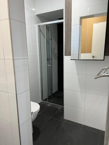 Bedroom Apt Shower Area