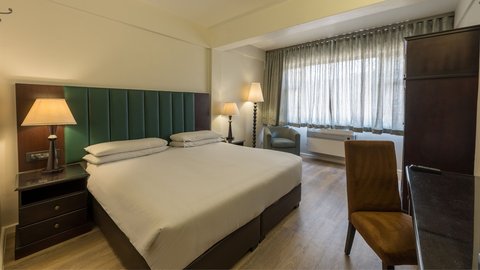 Capital Standard Room