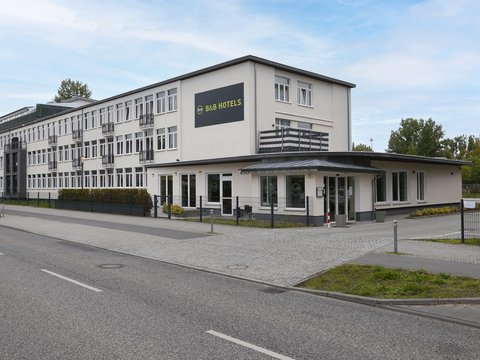 Hotel Berlin Adlershof Exteriors