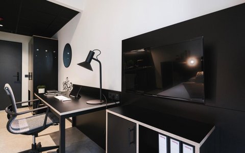 Work Desk