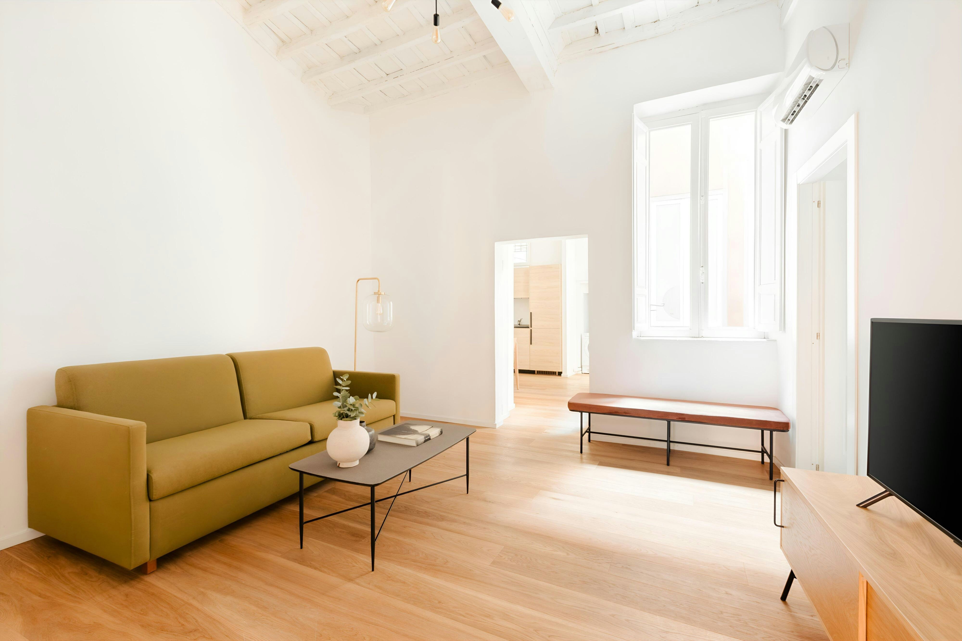 Sonder Palazzo Taverna-guestroom-Living room.jpg