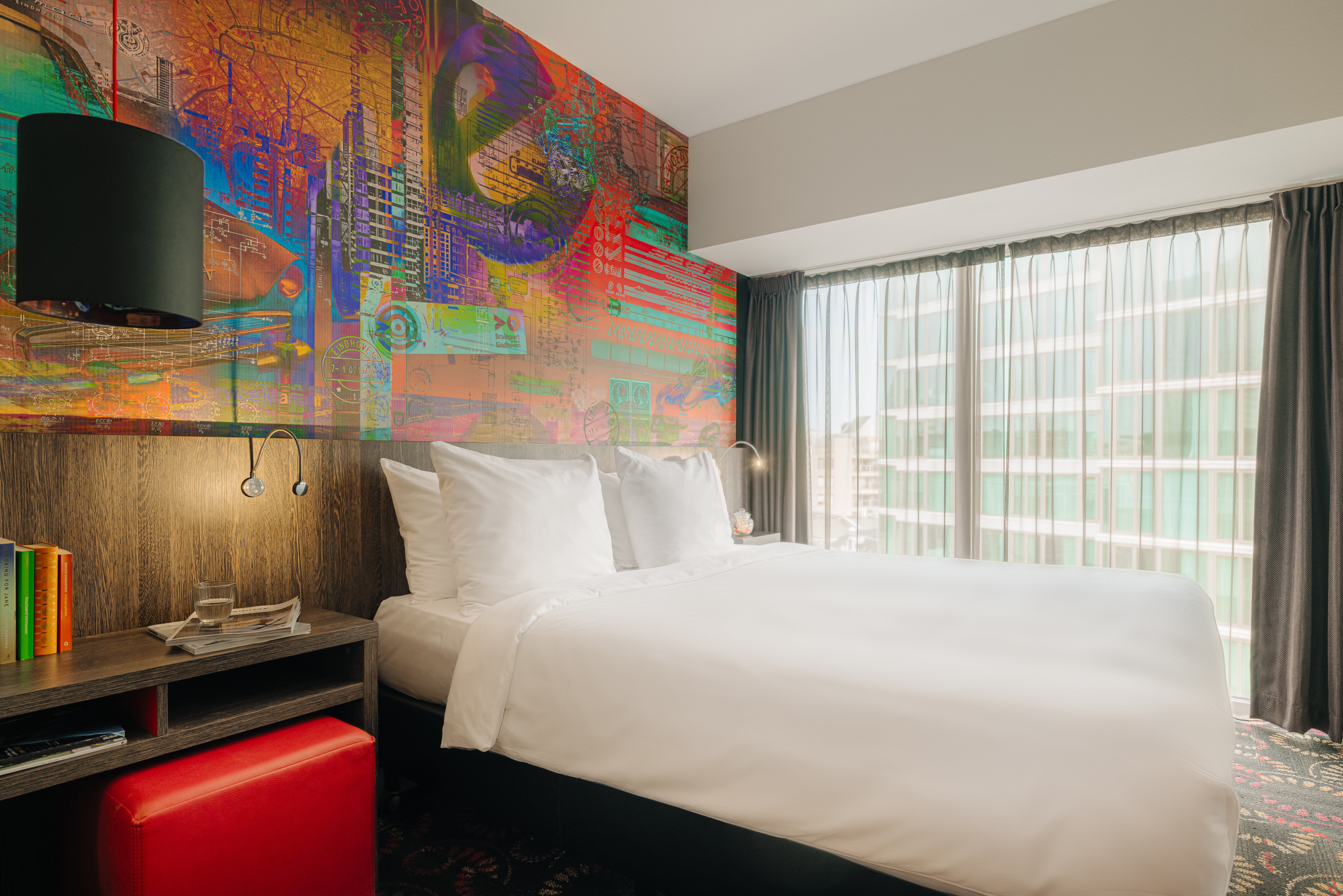 Leonardo Hotel Eindhoven-guestroom-NL NLEINVES Comfort Room Double Bed LANDSCAPE.jpg