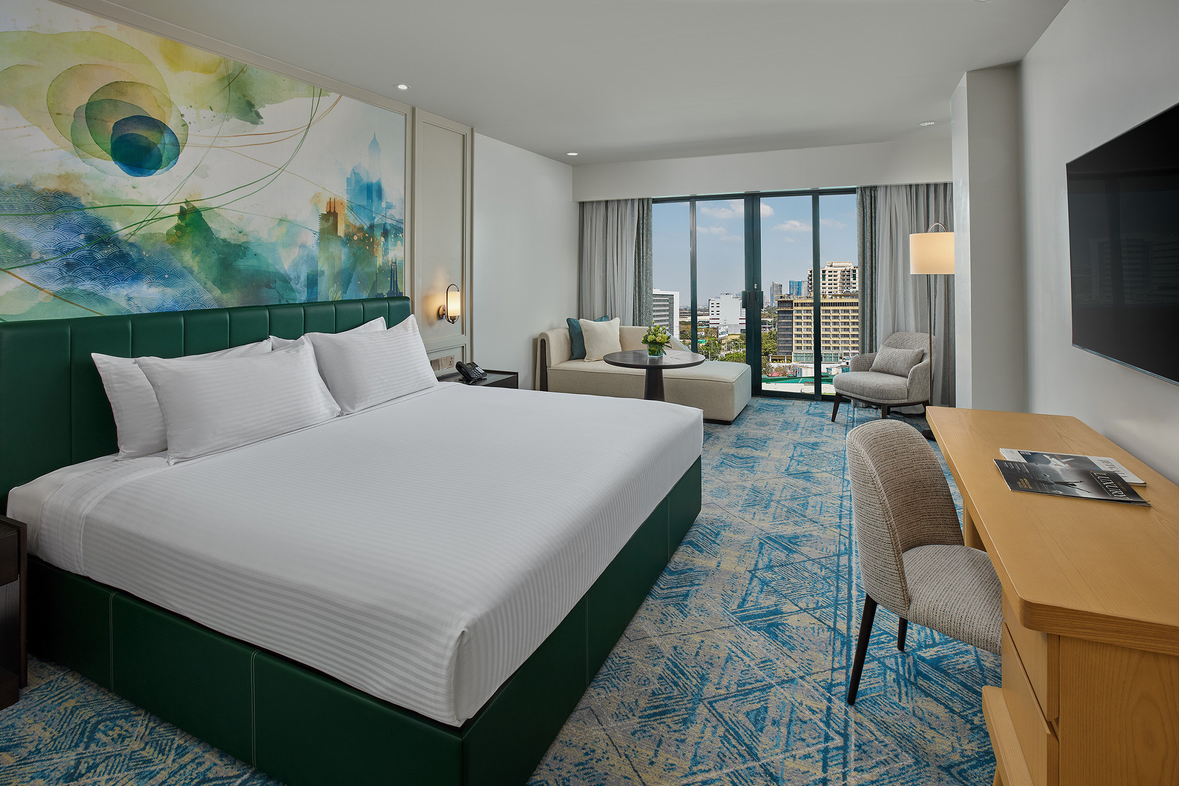 THE HERITAGE HOTEL MANILA-guestroom-Club Room .jpg