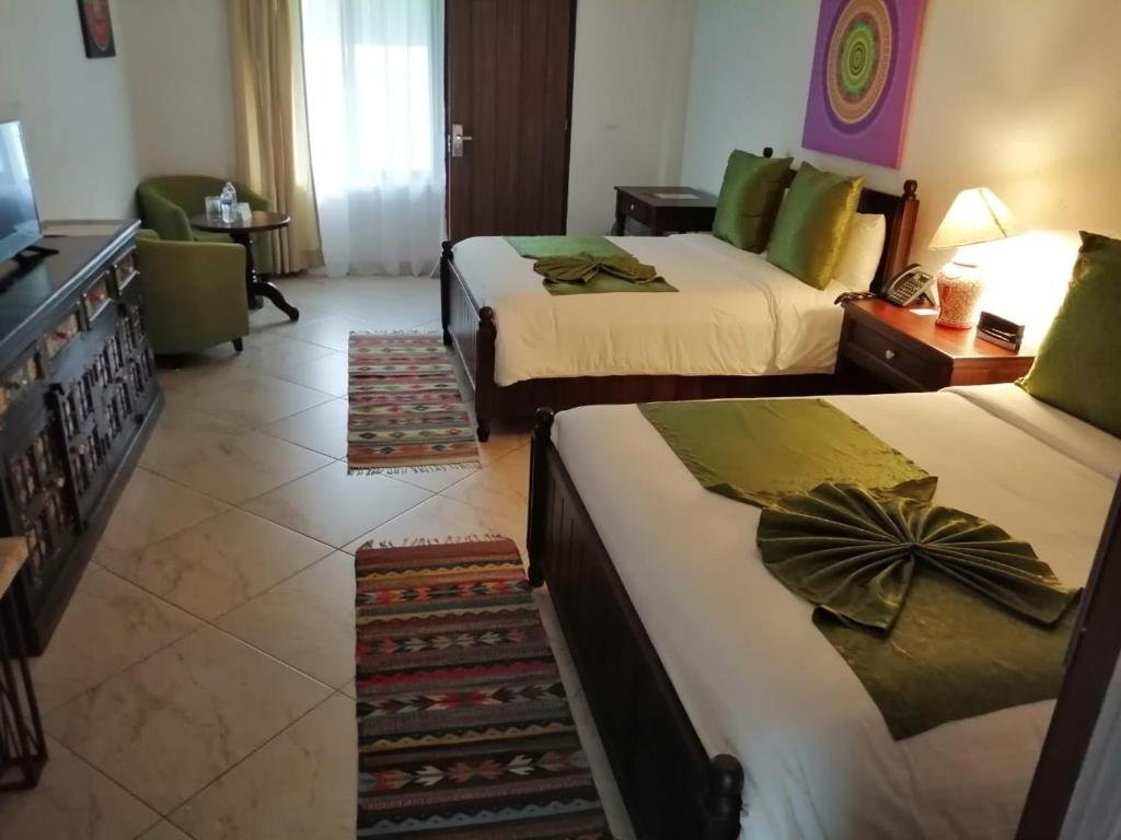 HOTEL LAS PUERTAS DE TEPOZTLAN-guestroom-GUEST ROOM.jpg