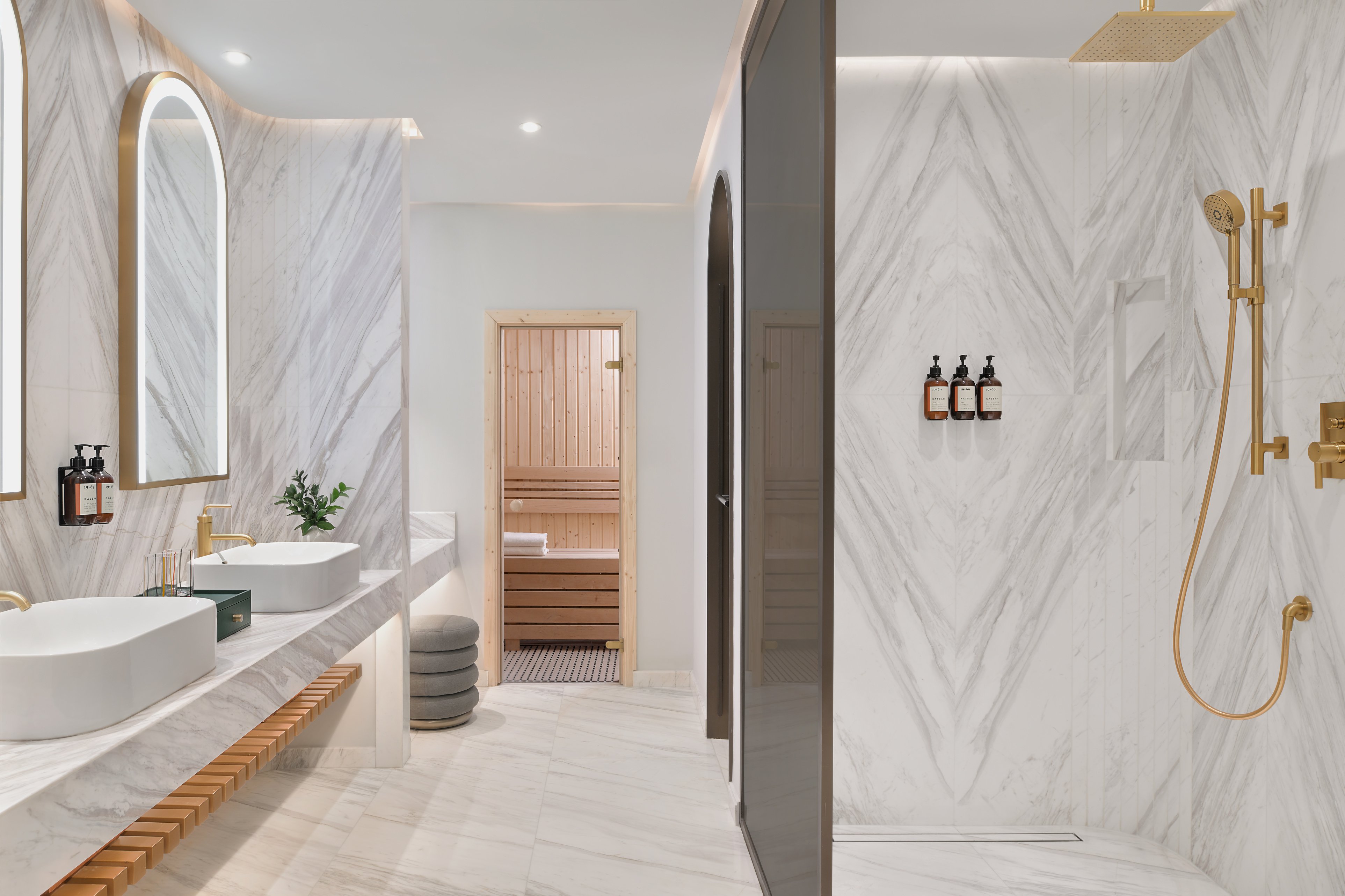 KIMPTON KAFD RIYADH BY IHG-guestroom-All guest needs and comfort are in every bathroom.jpg