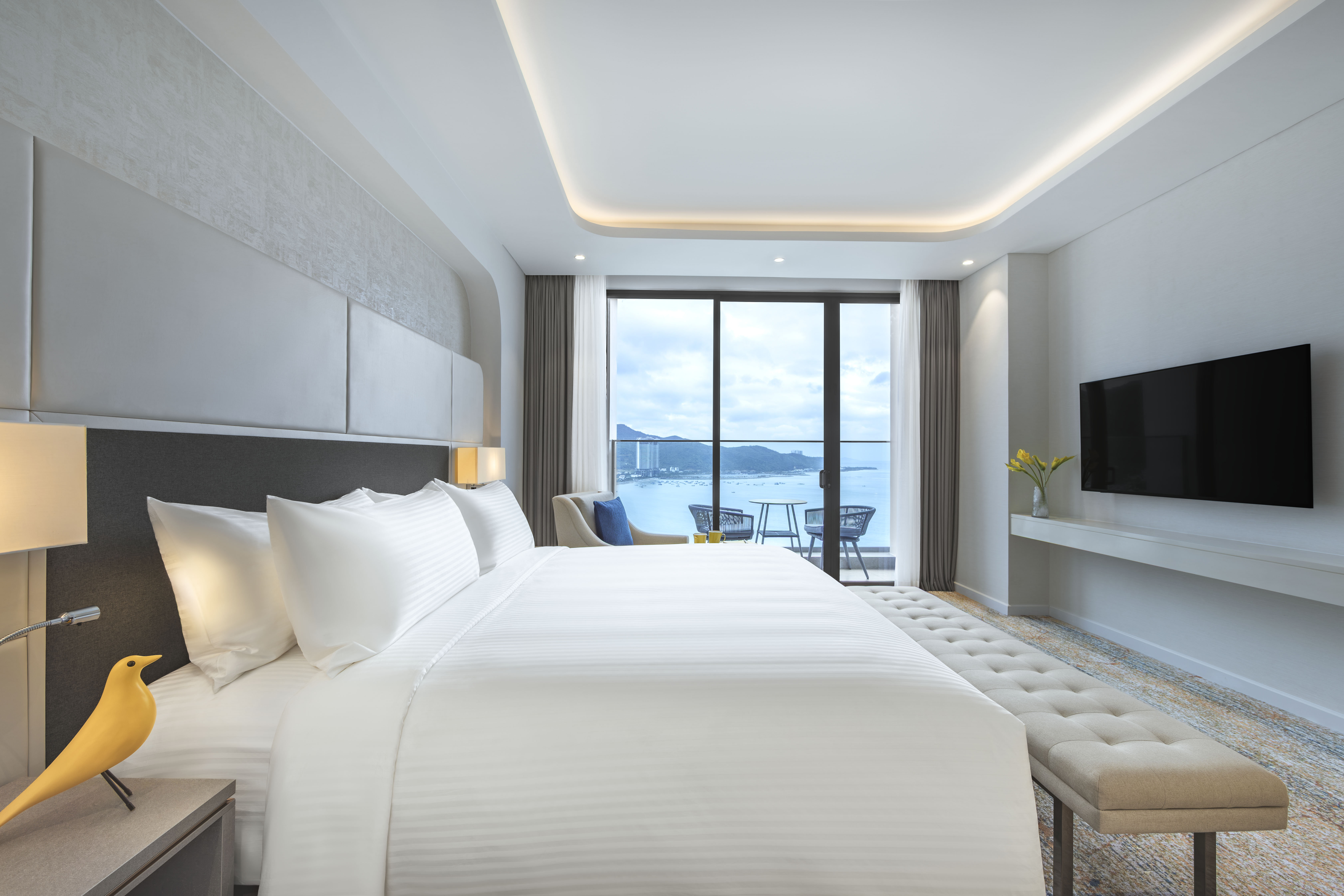 VOCO SCENIA BAY NHA TRANG BY IHG-guestroom-Guest Room.jpg