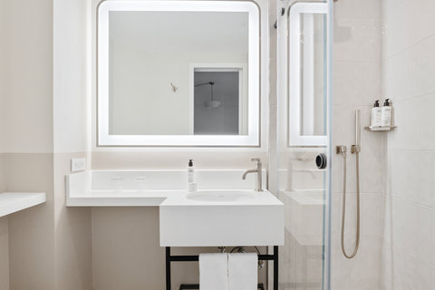 Bathroom Queen