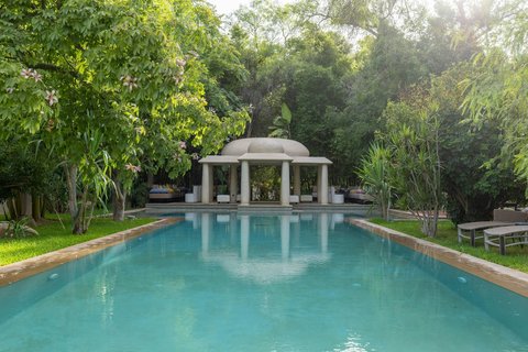SWIMMING AREA
