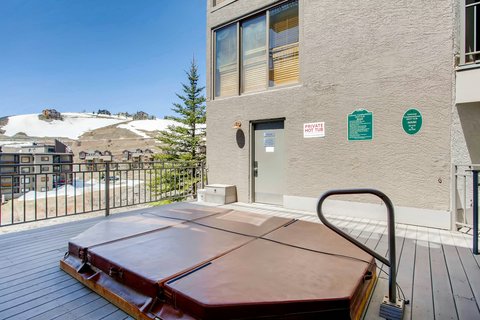 Gateway Amenities