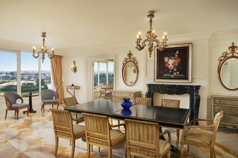 Royal Suite Dining Room