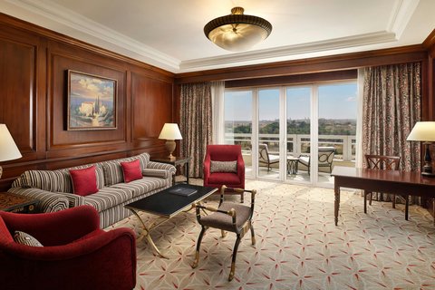 Executive Suite Living Room