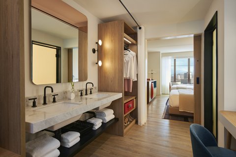 VIRGIN HOTELS NASHVILLE - Photo 15