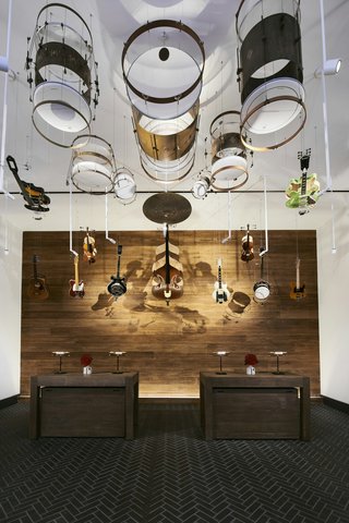 VIRGIN HOTELS NASHVILLE - Photo 4