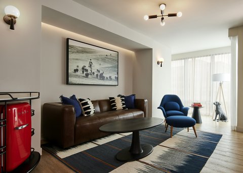 VIRGIN HOTELS NASHVILLE - Photo 8