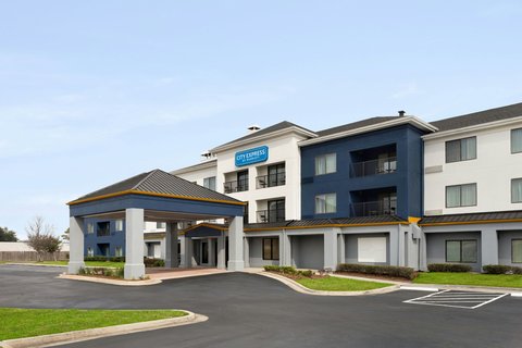 Hotel Exterior Entrance