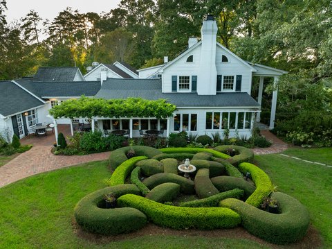 AERIAL VIEW OF THE RESTAURANT