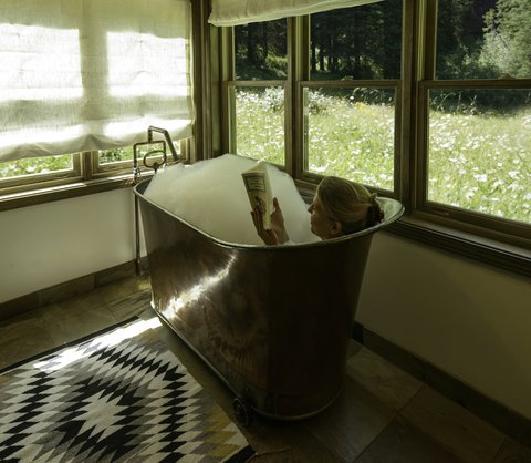 bathtub