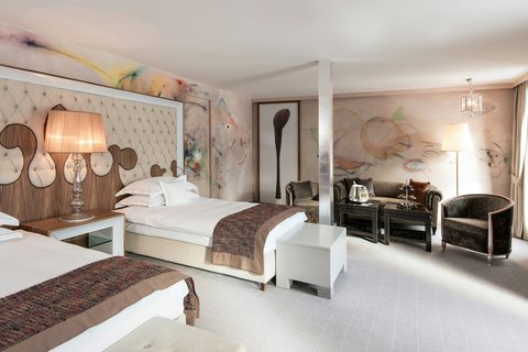 CARLTON HOTEL ST. MORITZ - Photo 40