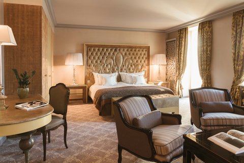 CARLTON HOTEL ST. MORITZ - Photo 12