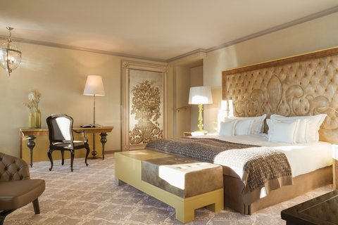CARLTON HOTEL ST. MORITZ - Photo 11