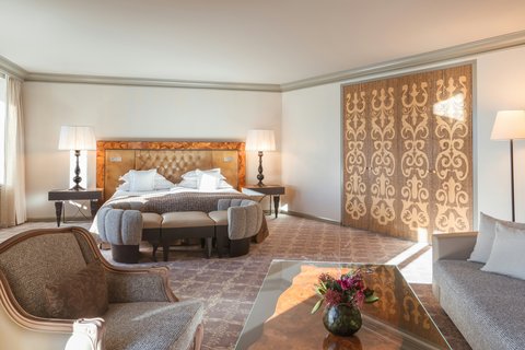 CARLTON HOTEL ST. MORITZ - Photo 50