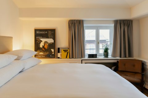 WIDDER HOTEL - Photo 48