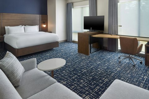 King Studio Suite
