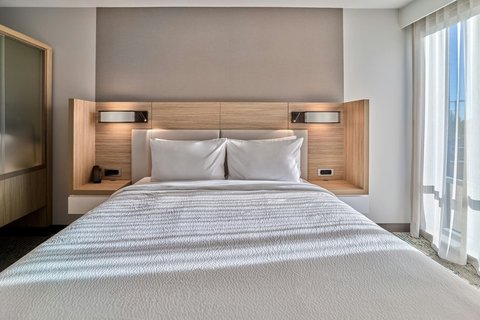King Studio Suite Bed