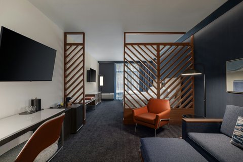 2 Queens Executive Suite 2