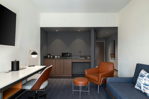 1 King Suite 1Z6A9194