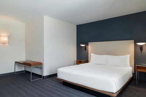 1 King Suite 1Z6A9212