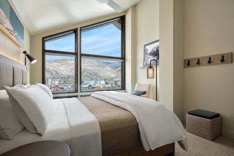 THE WESTIN RIVERFRONT RESORT - Photo 31