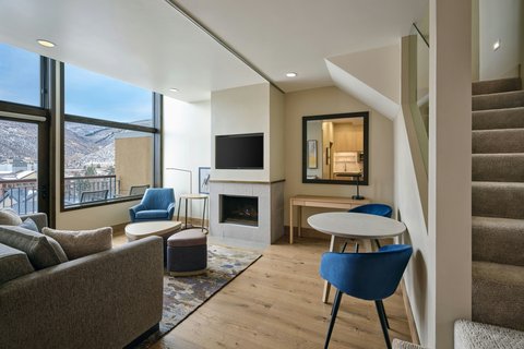 THE WESTIN RIVERFRONT RESORT - Photo 30