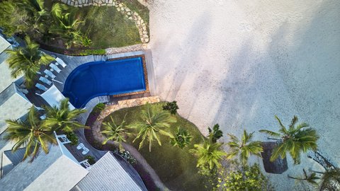 Thanda Island Aerial Private Villa Pool Hywell Waters ret