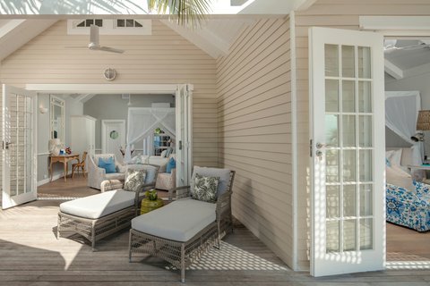 Thanda Island Accommodation Villa Interior ret