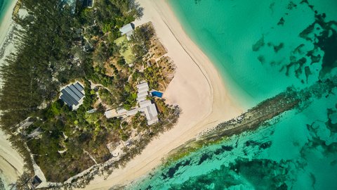 Thanda Island Aerial Villa Beach Hywell Waters ret