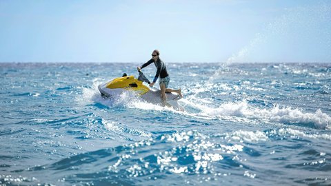 Thanda Island Activities Water Sports ret