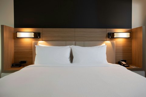 King Studio Suite