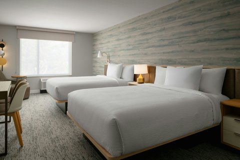 Double queen bedroom