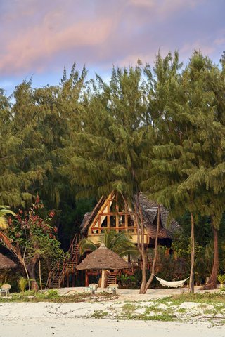 Thanda Island Accommodation Banda Exterior
