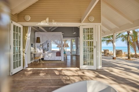 Thanda Island Accommodation Villa Bedroom Master Suite Outdoor Bath Views Hywell Waters