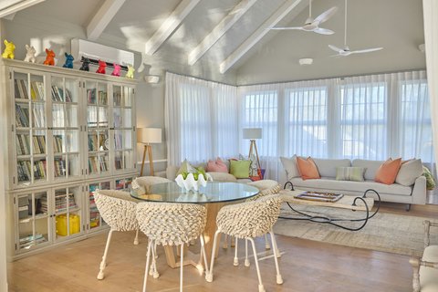 Thanda Island Accommodation Villa Interior Library Hywell Waters ret