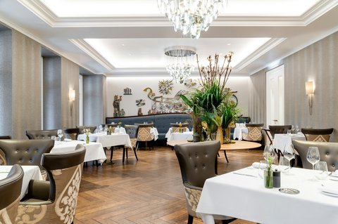 ROYAL SAVOY HOTEL AND SPA - Photo 12