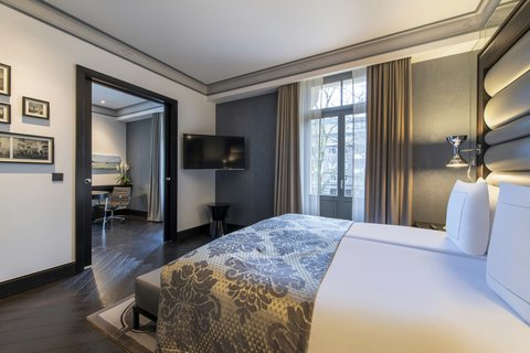 ROYAL SAVOY HOTEL AND SPA - Photo 56
